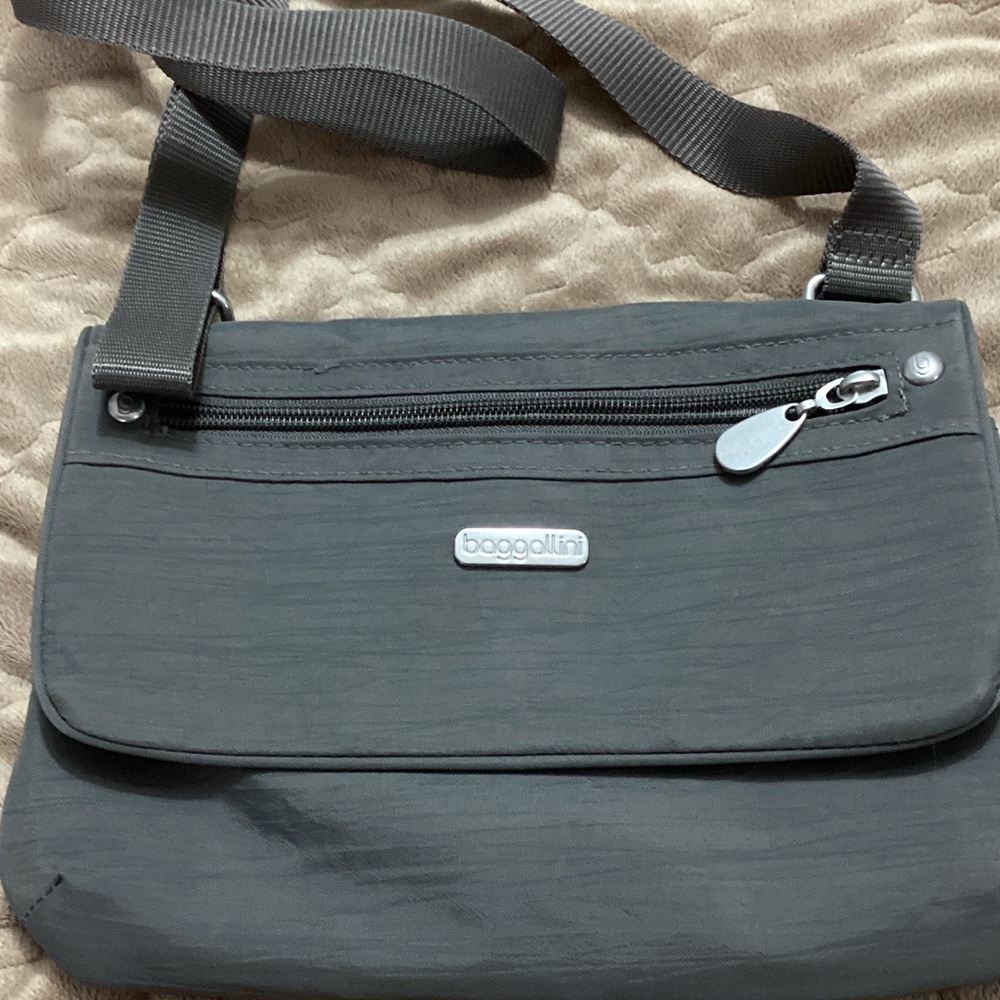 Baggallini Gray Crossbody Bag